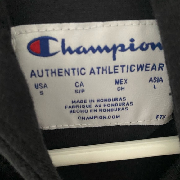 Black champion hoodie (Juniors small) - Picture 4 of 5